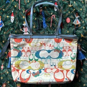 COACH Optic Signature Butterfly Zip Tote Shoulder Bag